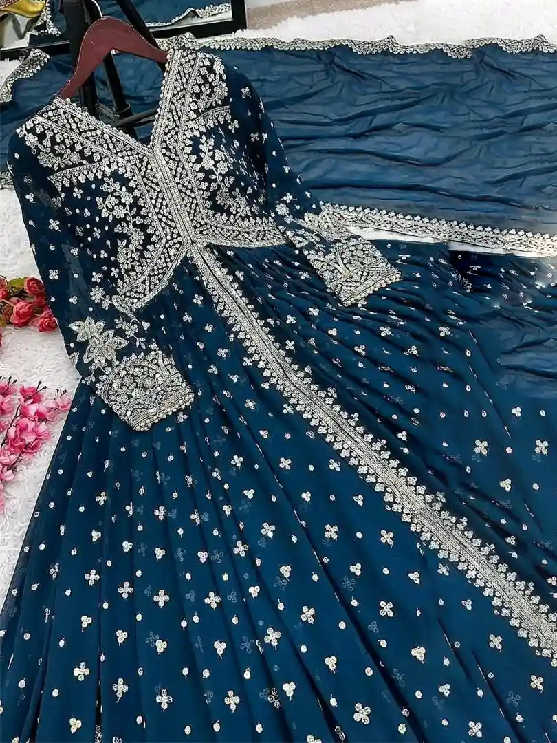Heavy faux Georgette with embroidery work - Image 4