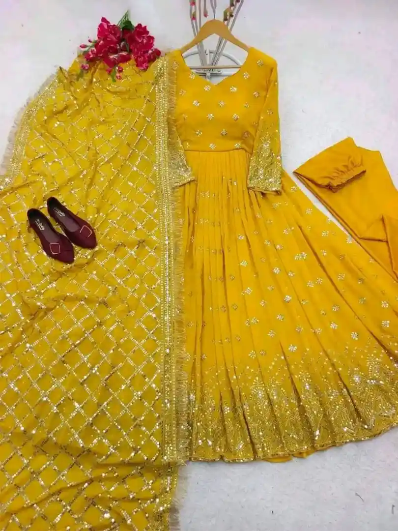 Heavy faux Georgette with embroidery work - Image 5