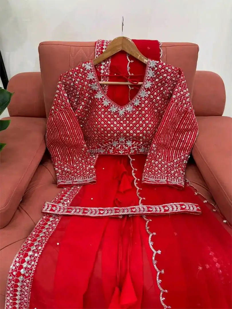 Intricate Thread & Sequnce work - Image 2