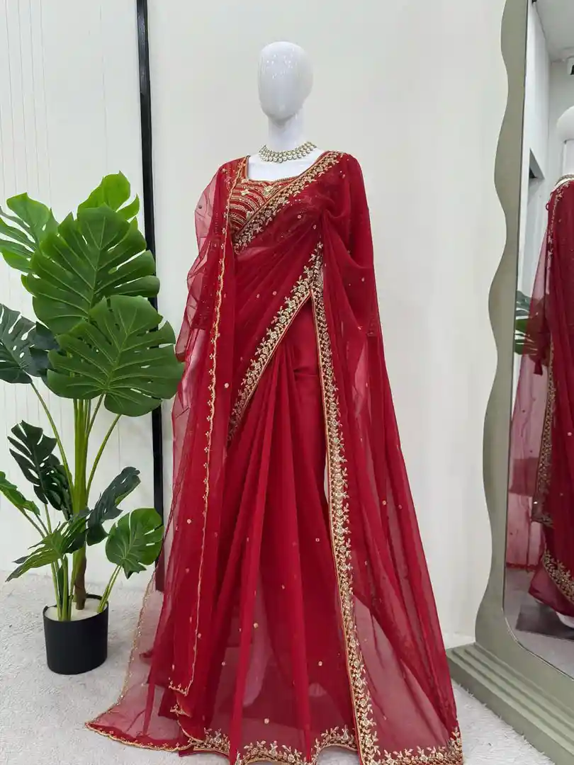 beautiful Saree on Faux Georgette Febric - Image 7