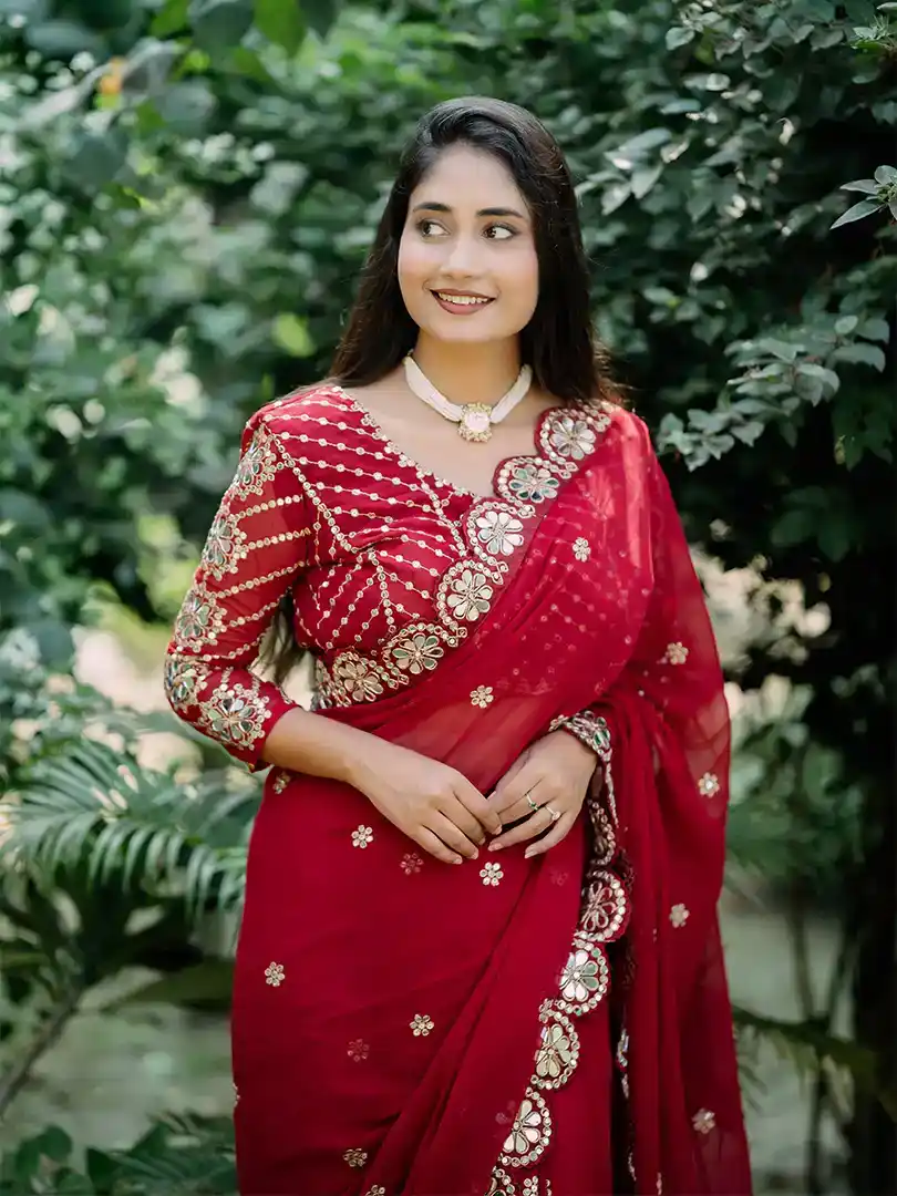 Saree Of Heavy quality - Image 2