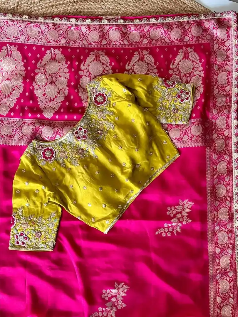 Exquisite Banarasi munga silk sarees - Image 4