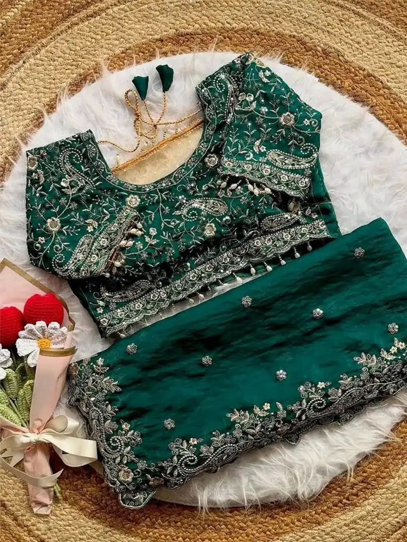 Soft Fandy Satin Saree - Image 12