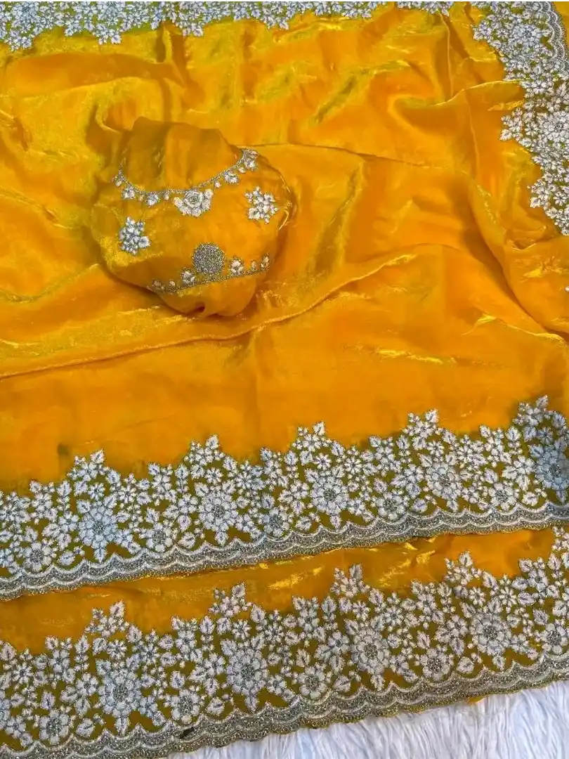 Beautiful soft Fendi silk sarees with beautiful borders - Image 5