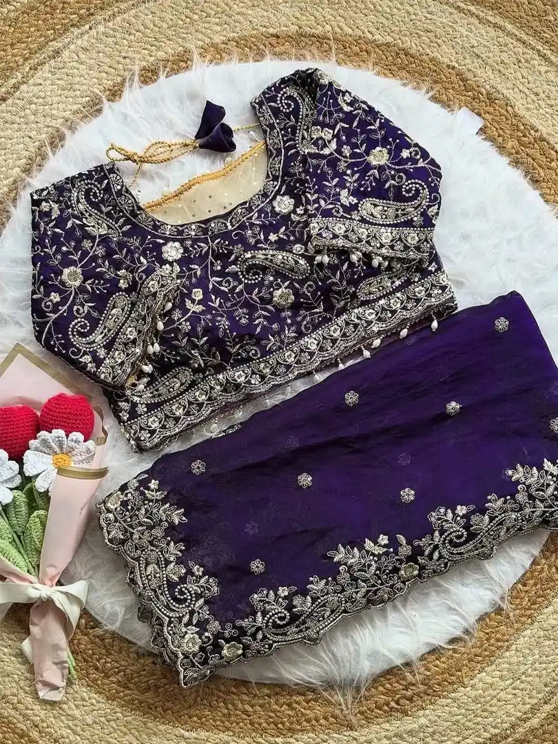 Soft Fandy Satin Saree - Image 11