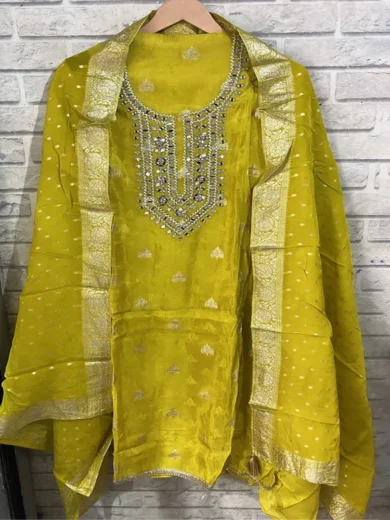 TOP-soft Organza Silk Jacard Suit